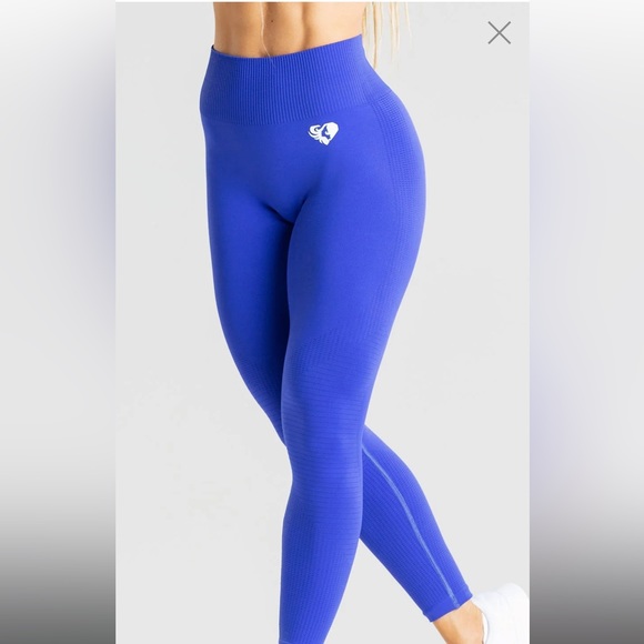 Women’s best power seamless set NWT - Picture 2 of 5